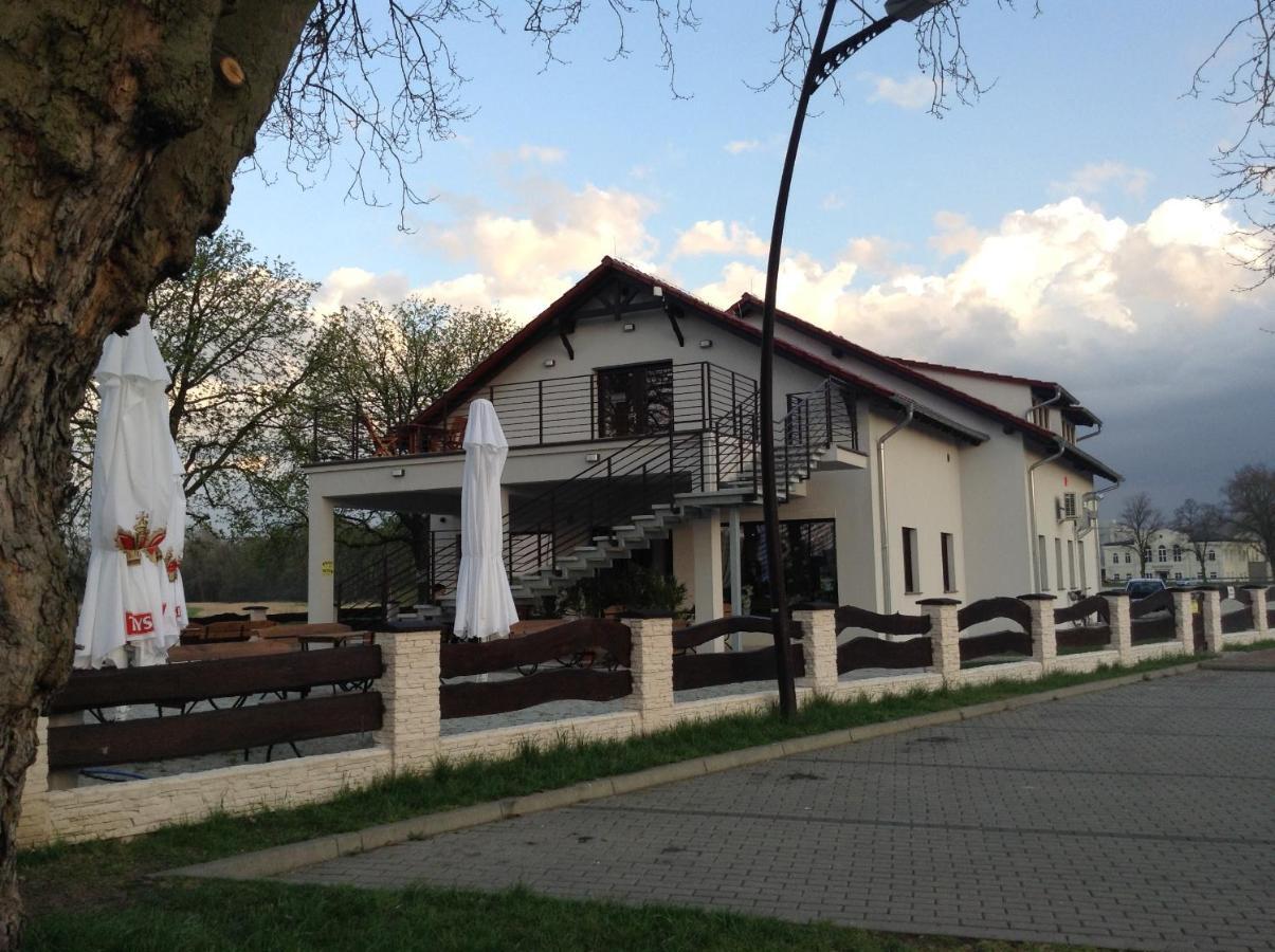 Pod Kotwica Bed & Breakfast Nowa Sol Exterior photo