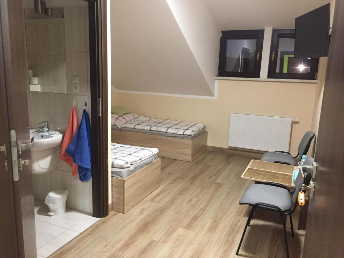 Pod Kotwica Bed & Breakfast Nowa Sol Exterior photo
